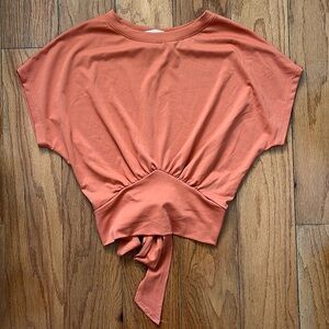 Buckle Willow Root Banded Hem Tie Back Top